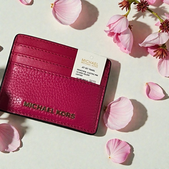 MICHAEL Michael Kors Handbags - NWT Michael Kors Pink Card Holder